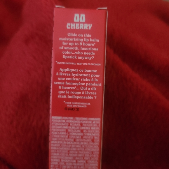 Benefit lip balm - Picture 2 of 2